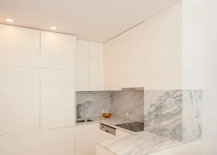 Liiiving In - Alegria Charming * פורטו